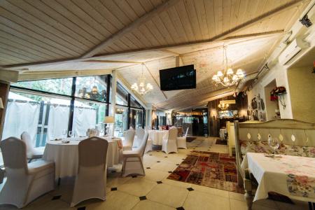 Veranda - 14