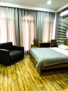 Dcorner - 19
