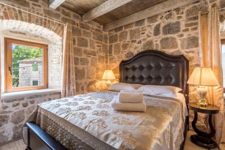 Heritage Palace Varos - Mag Quaint & Elegant Boutiques - 118