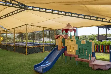 Side Star Resort - 11