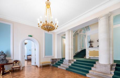 Petroff Palace Boutique - 37