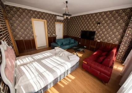 Royal Garden Suite - 67