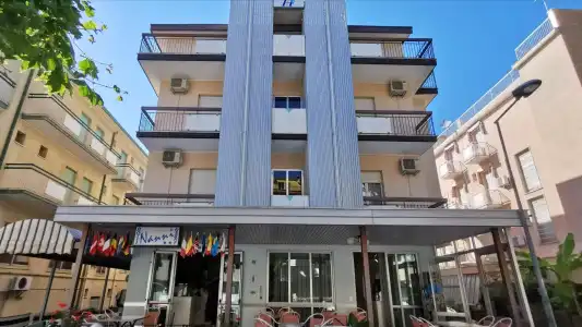 Nanni Garni - 2