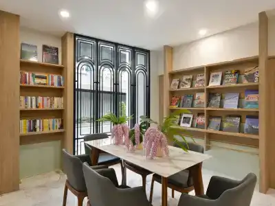 Oakwood & Residence - 14
