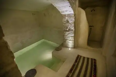 Doda Artisanal Cave +14 adults only - 14
