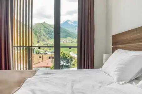 Mount Inn Kazbegi - 23