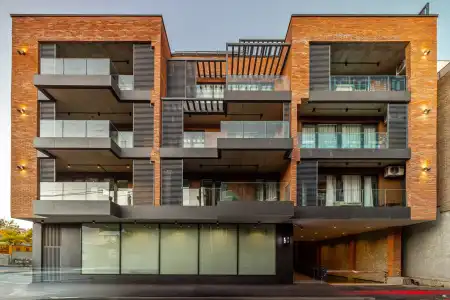 Gratus Aparthotel - 3