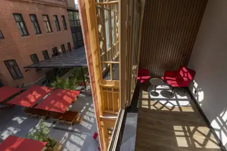 Radisson Red - 35