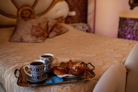 Impero Vaticano Suites Guest House - 202
