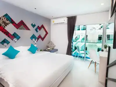 The Crib Patong - 32
