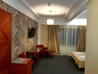 Happy Inn Alpiyskiy - 78