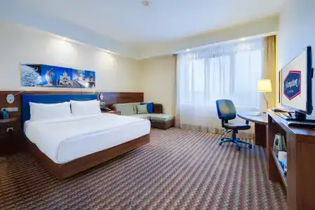 Hampton by Hilton Volgograd Profsoyuznaya - 54