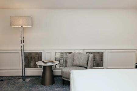 Cosmos Selection Saint-Petersburg Italyanskaya - 112