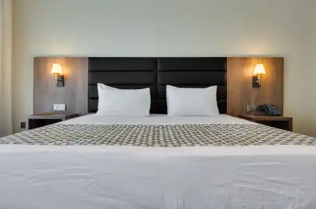 Eleven Inn Tbilisi - 36