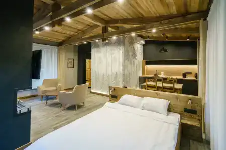 Glintwood Recreation Center - 123