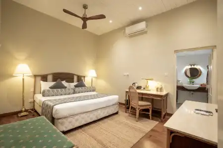 Castle Hill Bungalow Boutique - 4