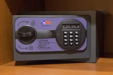 Regina - 61