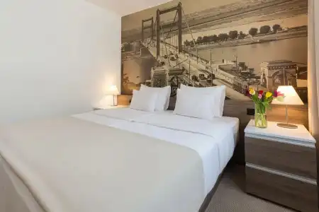 Royal Inn - 2