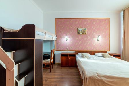 Демократ на Некрасова 58 - 131