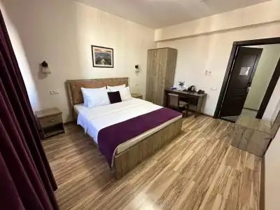 Tourist Inn - 6