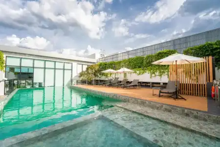 The Blooms Residence - 8