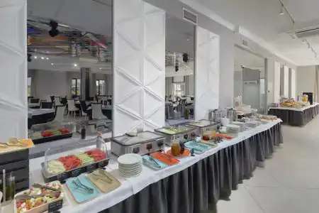 Golden Tulip Krasnodar - 15
