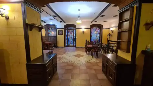 Jan-Hostel Jan - 4