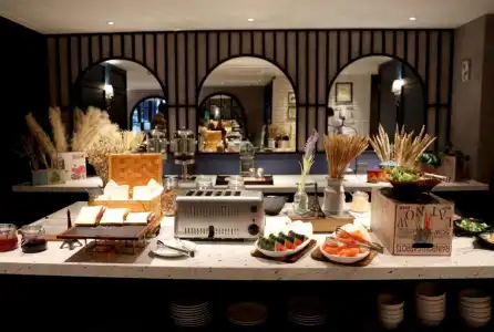 Quartier by Montraj Sukhumvit Bangkok - 17