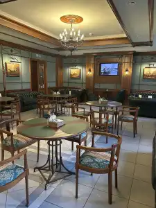 Lancaster Court - 13