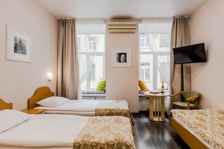 Октавиана - 208