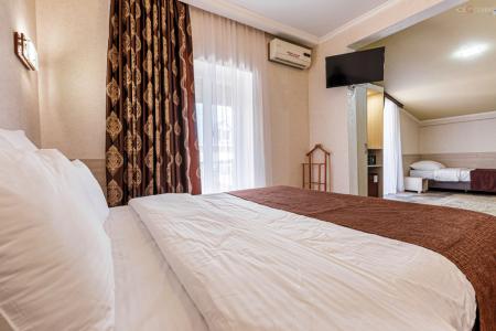 Nochnoy Kvartal - 103