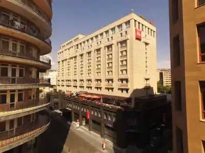 ibis Center - 0