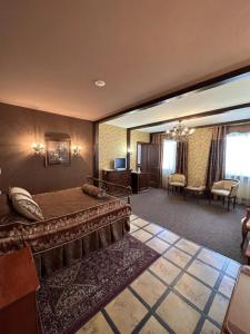 La Vie De Chateau - 283