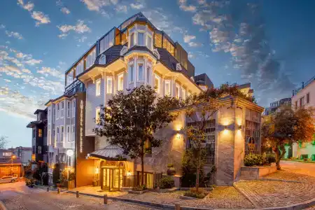 Amiral Palace Boutique Class & Spa - 1