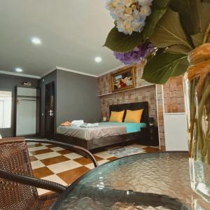 Batumi West - 9