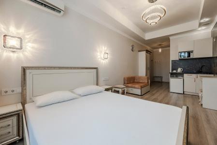 Central Residence - 16