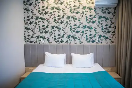Hotel - 65