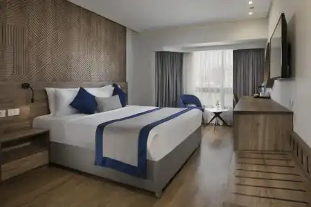 Pyramisa Suites Cairo - 57