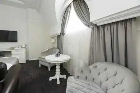 Stolitsa Butik-Hotel - 56