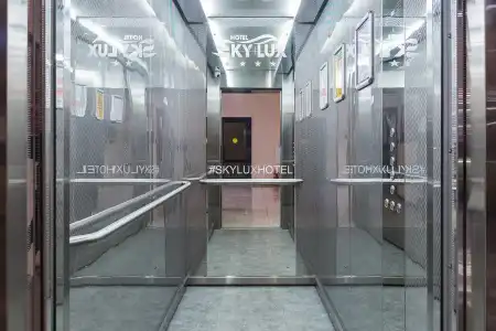 Sky Lux & Spa - 7