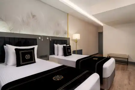 Best Western Premier Hidden Hills - 13