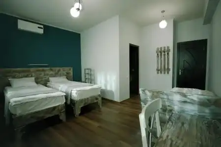 Kutaisi Globus - 24