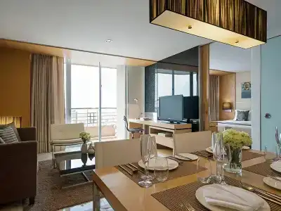 JC Kevin Sathorn Bangkok - 72