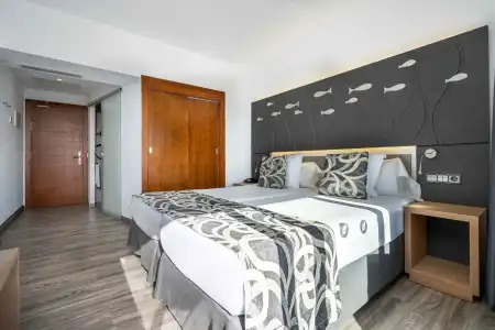 THB Gran Bahia and Apartments - 69