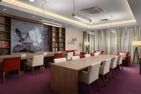 Hampton by Hilton Strogino - 17