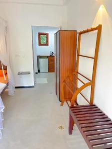 OYO 401 Easy Living - 8