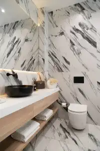 Suite - 6