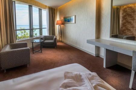 The Grand Gloria - 30