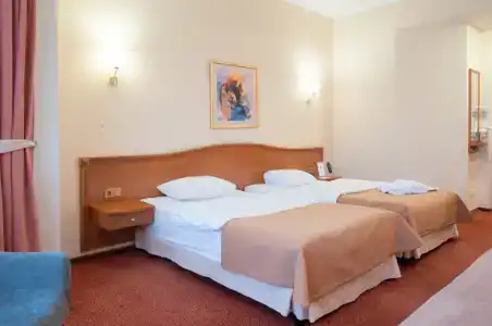 Select Paveletskaya - 74