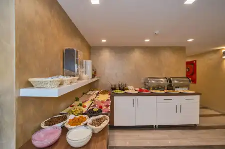 Inntel Istanbul - 30